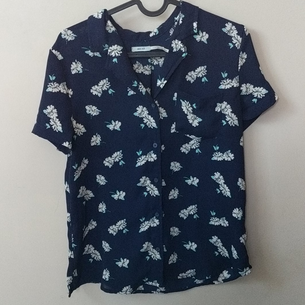 UO Kimchi Blue Floral Relaxed Blouse